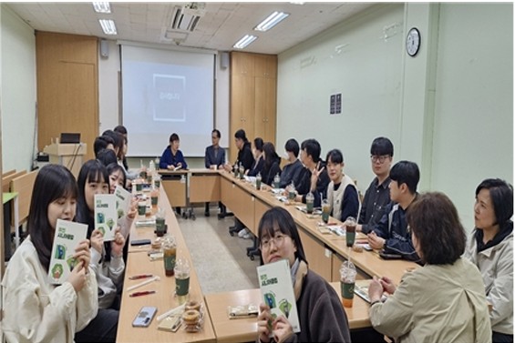 관악시니어클럽 기관 방문 사진