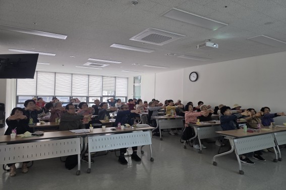 숲생태활동지원사업 참여자 안전 및 직무교육 사진
